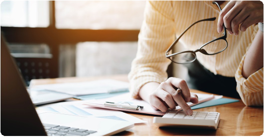 découvrez comment choisir le contrat de prévoyance idéal pour protéger votre avenir et celui de vos proches. informations essentielles pour une décision éclairée.