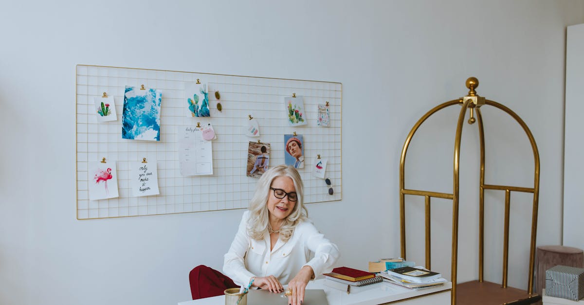 découvrez notre pension accueillante, idéale pour le bien-être de vos animaux. profitez d'un service de qualité, d'un environnement sûr et de soins attentionnés pour vos compagnons à quatre pattes. réservez dès maintenant pour assurer leur confort durant votre absence.