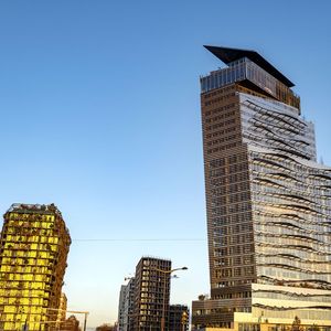 découvrez la signification de bpce, le groupe bancaire français issu de la fusion entre banque populaire et caisse d'épargne. apprenez-en plus sur ses services, son rôle dans le secteur financier et son impact sur l'économie.